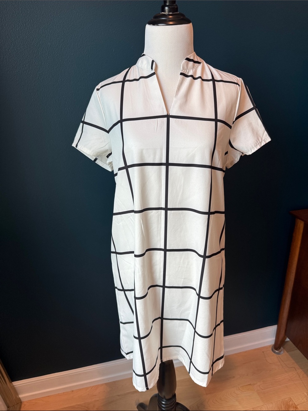 SHEIN Black & White Windowpane Shift Dress